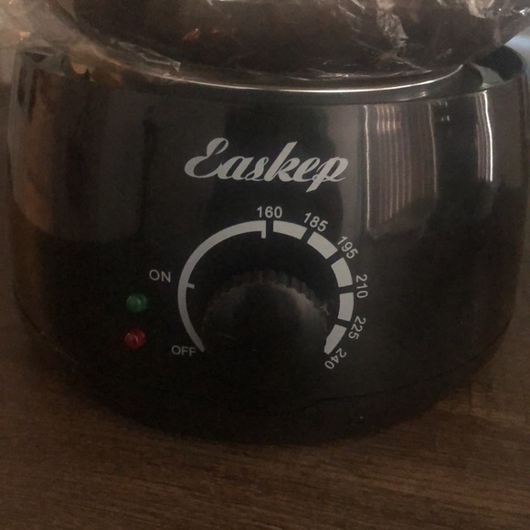 Black Easkep Wax Warmer - Picture 8 of 10